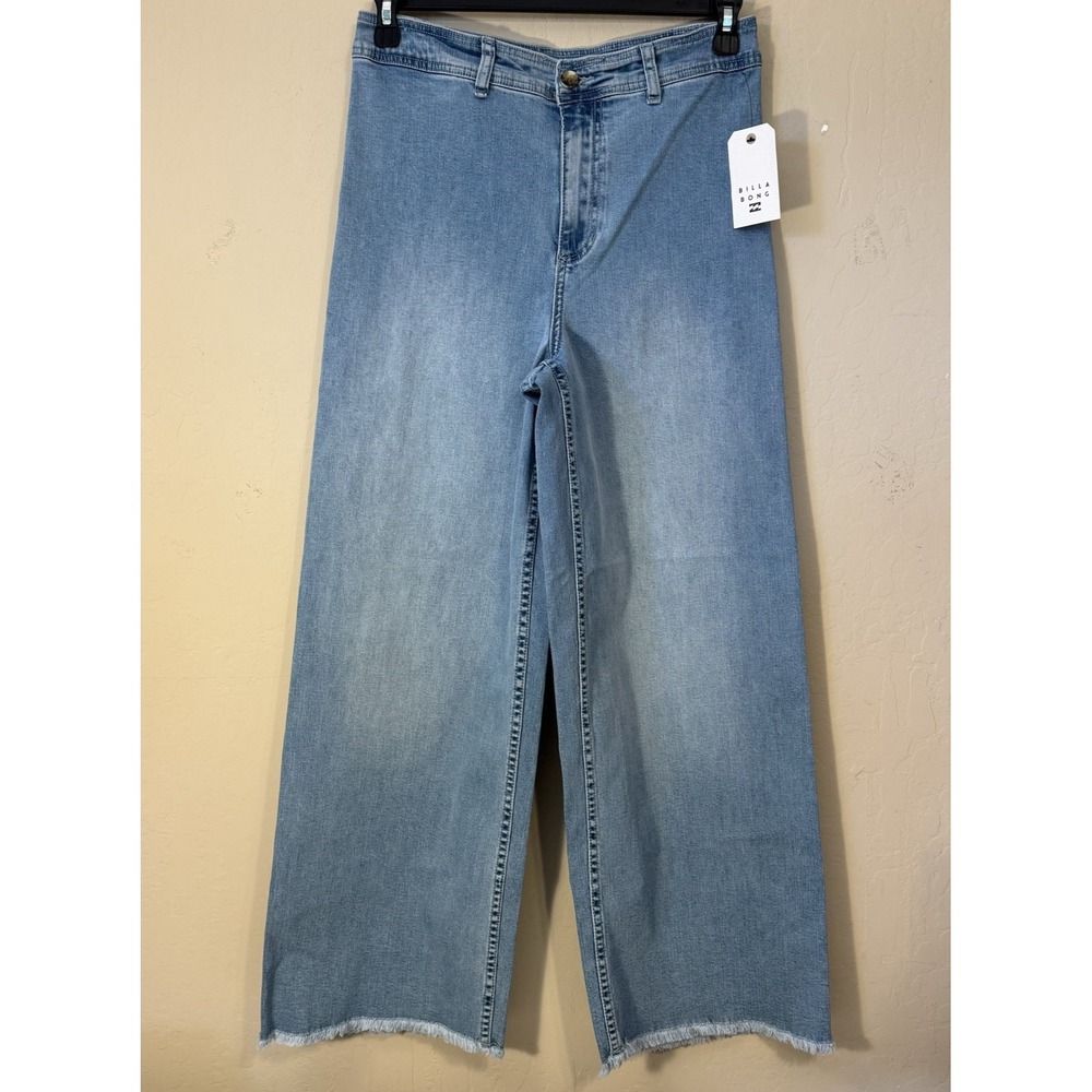 Billabong Free Fall Jeans Women 31 Wide Leg Fray Hem Indigo Wash Stretch NEW